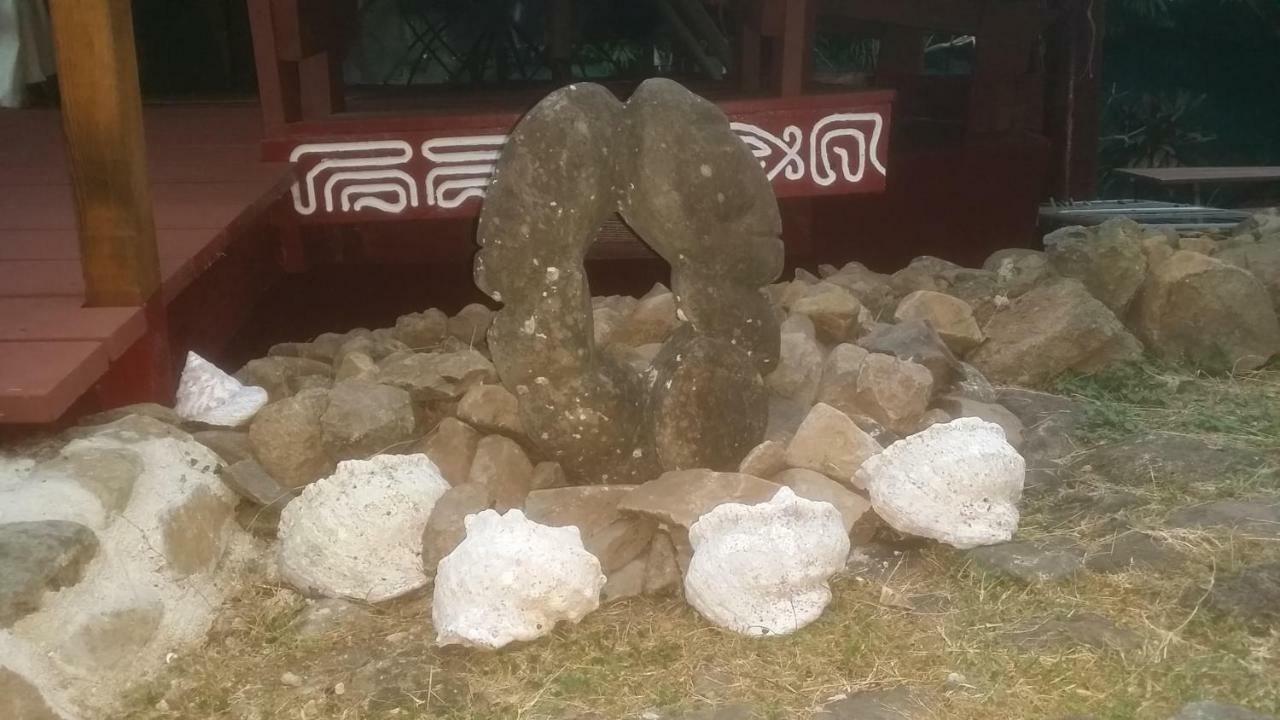 Location " La Pirogue " Maison D'Hotes A Moorea Haapiti Zewnętrze zdjęcie